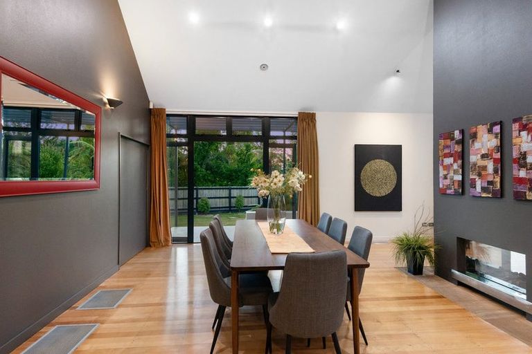 Photo of property in 105 Gladstone Road, Dalmore, Dunedin, 9010