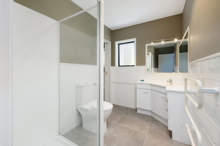 Photo of property in 17 Seymour Place, Bellevue, Tauranga, 3110