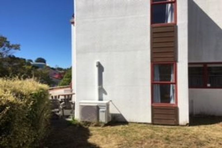 Photo of property in 1/7 Dransfield Street, Vogeltown, Wellington, 6021