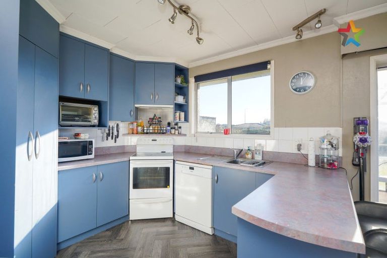 Photo of property in 58 Christina Street, Strathern, Invercargill, 9812