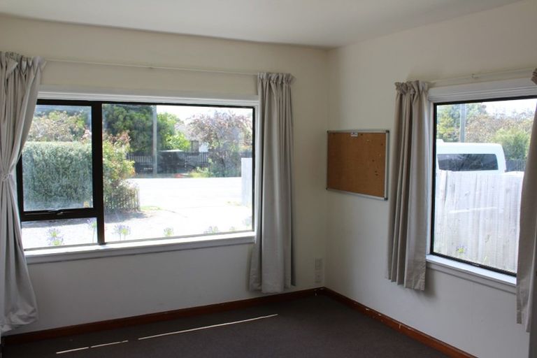 Photo of property in 92 Suva Street, Upper Riccarton, Christchurch, 8041