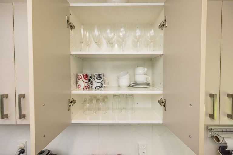 Photo of property in 2/10 Raewyn Place, Pakuranga, Auckland, 2010