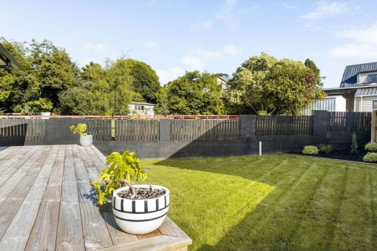 Photo of property in 19a Seifert Street, Forest Lake, Hamilton, 3200