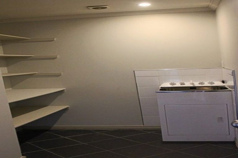 Photo of property in 1 Junction Court, Cromwell, 9310