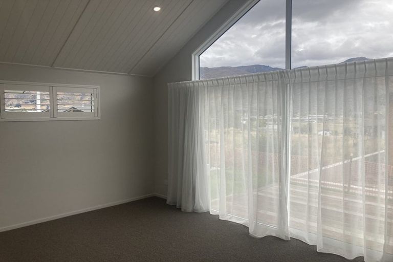 Photo of property in 55 Farrant Drive, Wanaka, 9305