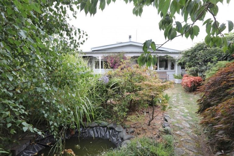 Photo of property in 16 Toia Street, Marton, 4710