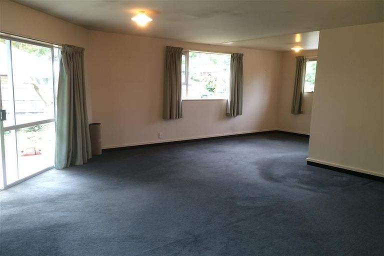 Photo of property in 5a Larch Place, Wanaka, 9305