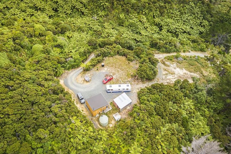 Photo of property in 522 Paremata Haywards Road, Judgeford, Porirua, 5381