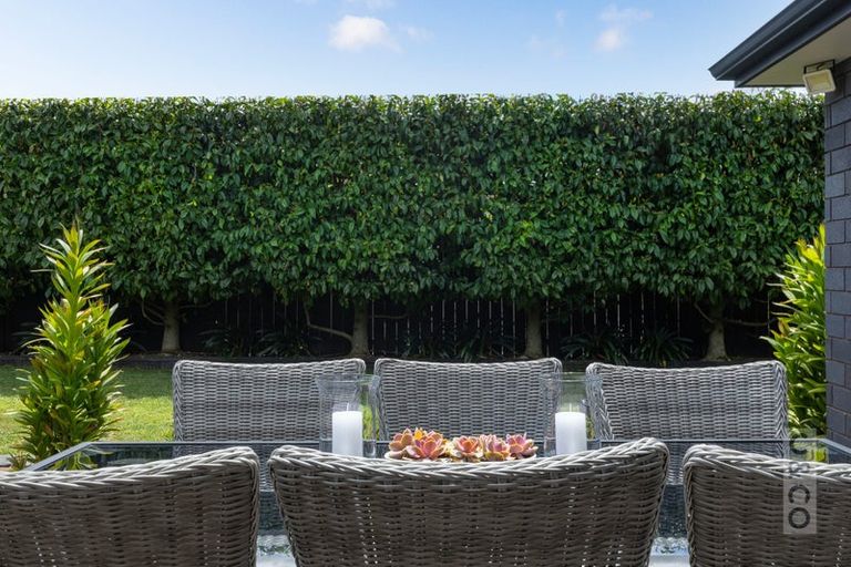 Photo of property in 9 Pohutukawa Parade, Riverhead, 0820