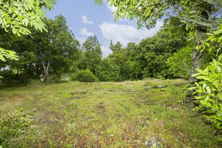 Photo of property in 12 Bateson Way, Heretaunga, Upper Hutt, 5018
