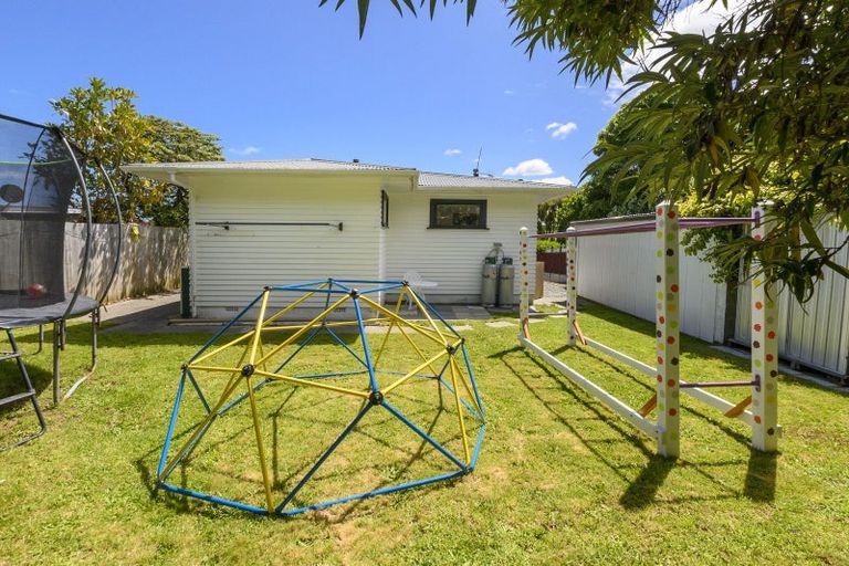 Photo of property in 57 Lupin Road, Otaki, 5512
