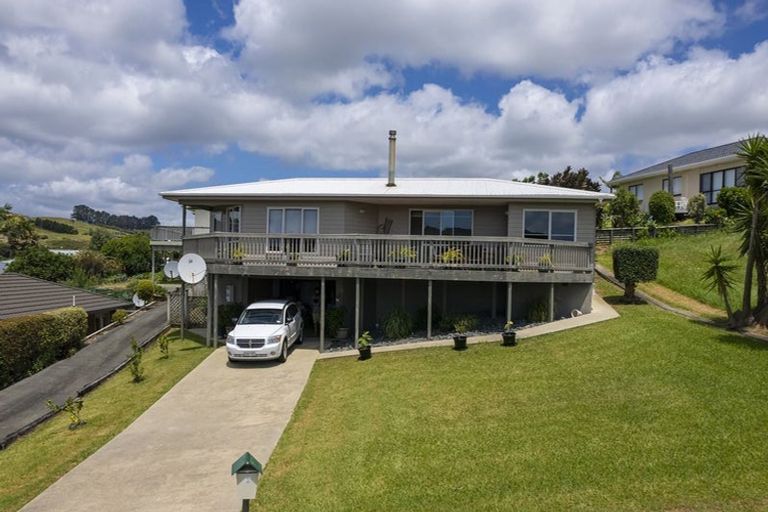 Photo of property in 1 Pohutukawa Drive, Cable Bay, 0420