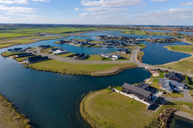 Photo of property in 1 Kennedy Quay, Huntingdon, 7774