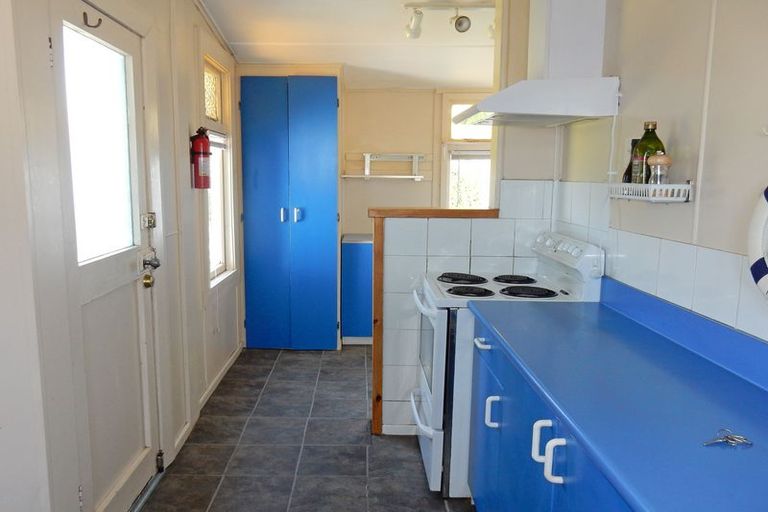 Photo of property in 15 Teviot Street, Oamaru North, Oamaru, 9400