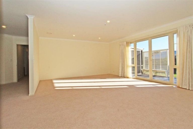 Photo of property in 42 Otia Drive, Richmond, 7020