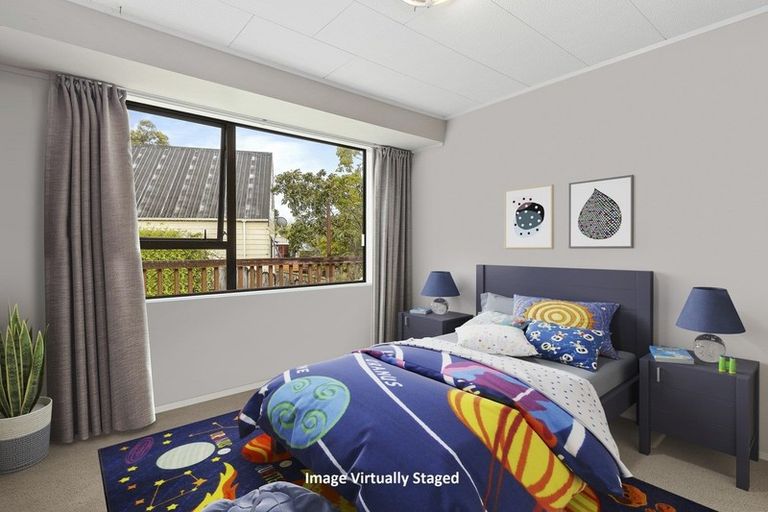 Photo of property in 201 Glengarry Road, Glen Eden, Auckland, 0602
