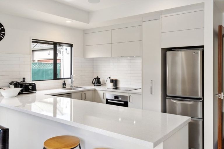 Photo of property in 2/118 Innes Road, St Albans, Christchurch, 8052