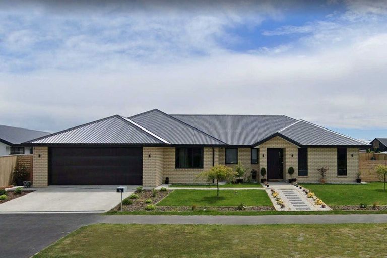 Photo of property in 16 Lanner Drive, Rolleston, 7615