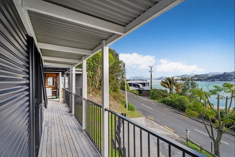 Photo of property in 158 Paku Drive, Tairua, 3508