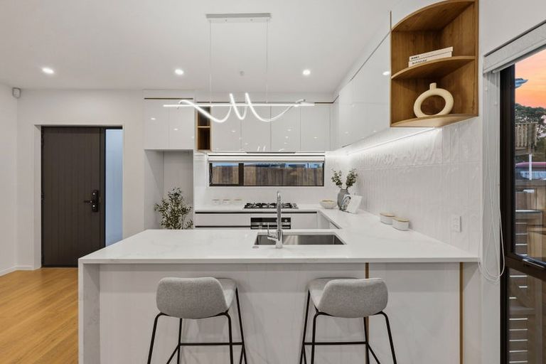 Photo of property in 19b Ervine Place, Bucklands Beach, Auckland, 2014