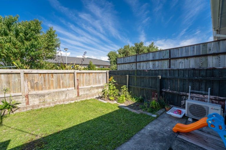 Photo of property in 2/23 Kipling Crescent, Stoke, Nelson, 7011