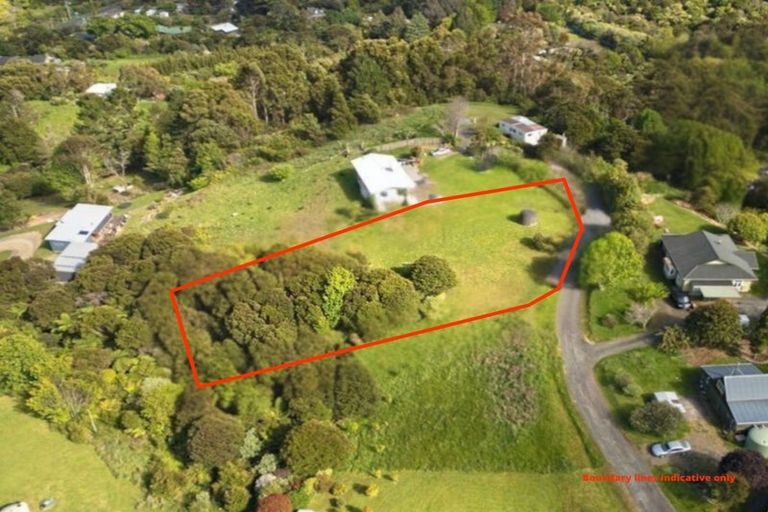 Photo of property in 353 Bellville Drive, Coromandel, 3506