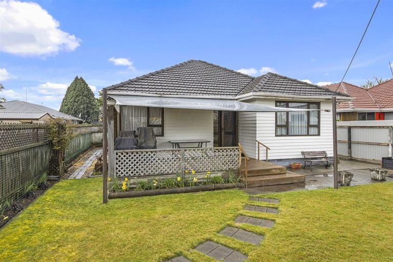Photo of property in 37 Branston Street, Hornby, Christchurch, 8042