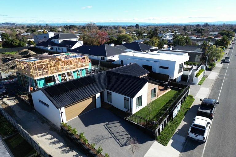 Photo of property in 28b Lucknow Road, Havelock North, 4130