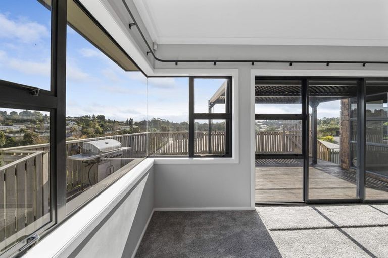 Photo of property in 195 Heta Road, Highlands Park, New Plymouth, 4312