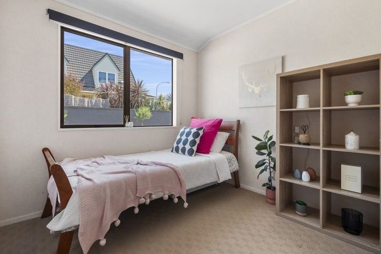 Photo of property in 5 Cathray Place, Matua, Tauranga, 3110