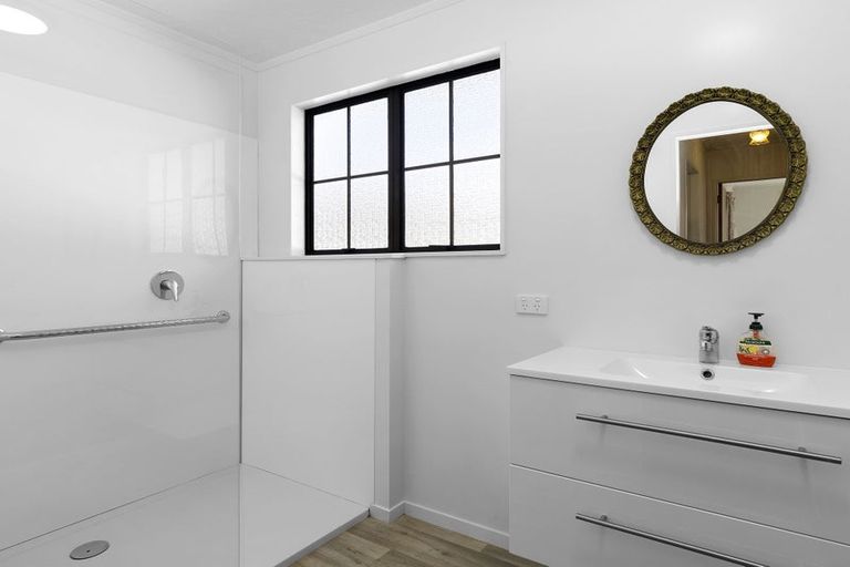 Photo of property in 3d Islington Street, Trentham, Upper Hutt, 5018
