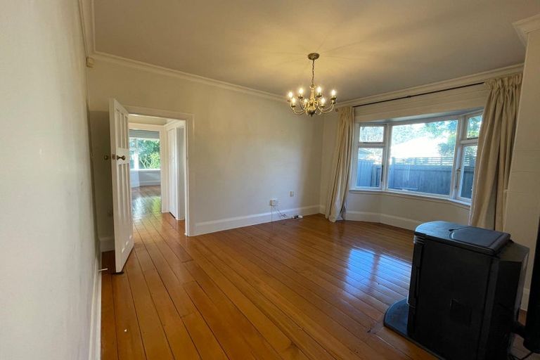 Photo of property in 57 Hawford Road, Opawa, Christchurch, 8023