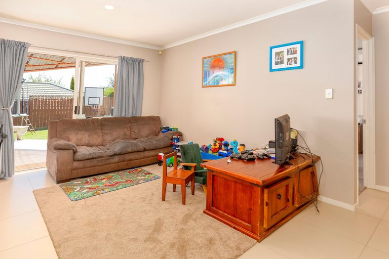 Photo of property in 9 Isabella Drive, Pukekohe, 2120