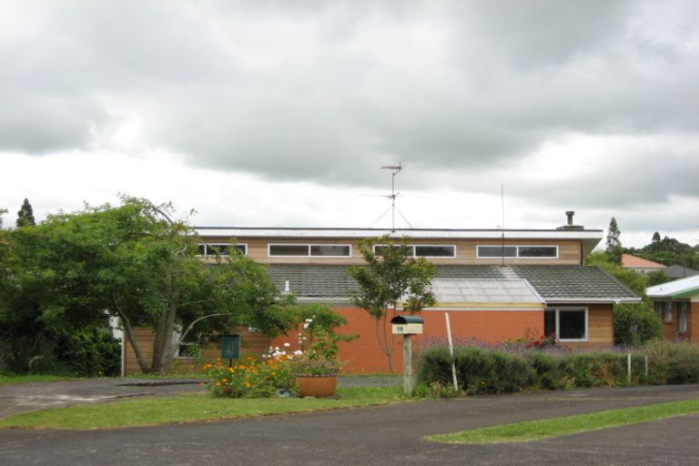 Photo of property in 21 Moloney Terrace, Pukekohe, 2120
