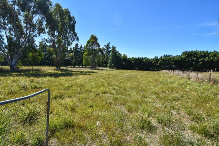 Photo of property in 45 Moroa Road, Tauwharenikau, 5771