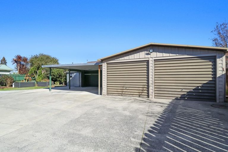 Photo of property in 42 Odlin Crescent, Nawton, Hamilton, 3200