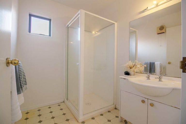 Photo of property in 3/17 George Street, Riccarton, Christchurch, 8041