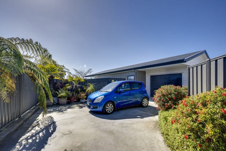 Photo of property in 2b Kauri Street, Taradale, Napier, 4112