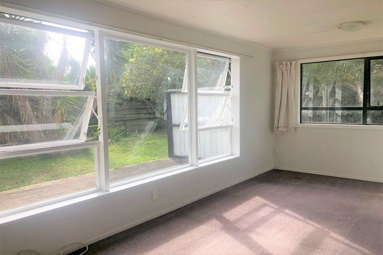 Photo of property in 19 Takanini School Road, Takanini, 2112