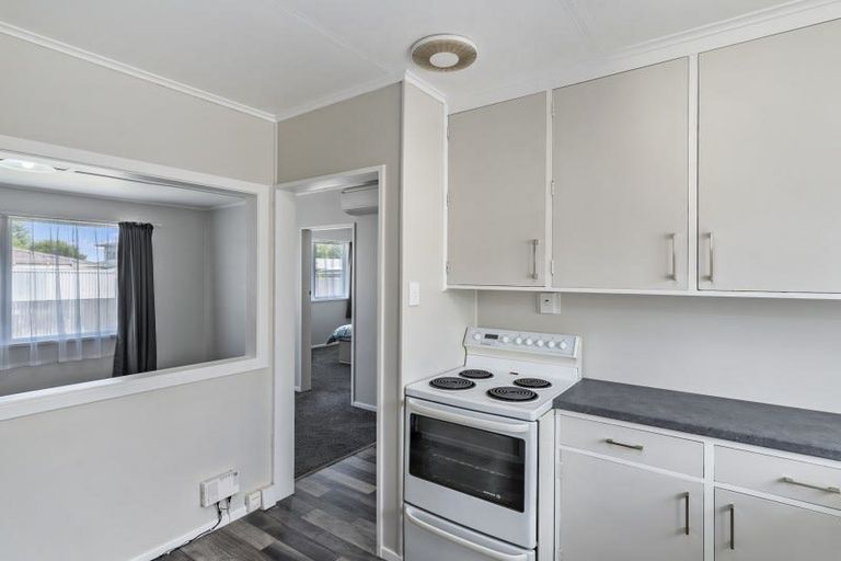 Photo of property in 2/145 College Street, Awapuni, Palmerston North, 4412