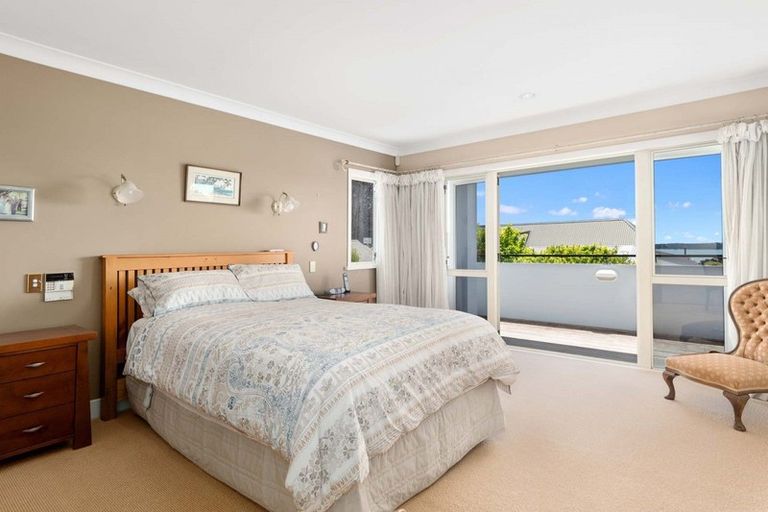 Photo of property in 30 Hinewa Road, Otumoetai, Tauranga, 3110