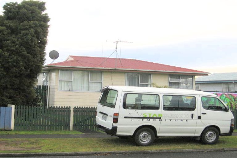 Photo of property in 6 Enfield Street, Nawton, Hamilton, 3200