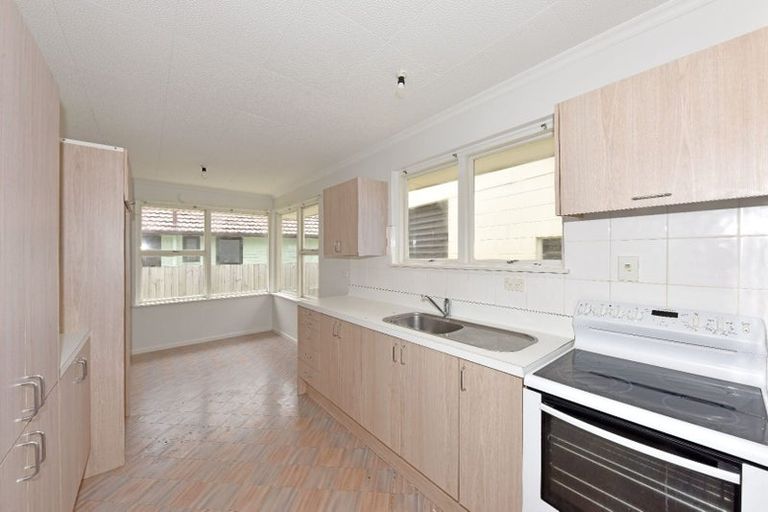 Photo of property in 4 Ruakaka Street, Hornby, Christchurch, 8042