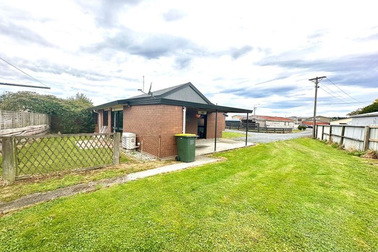 Photo of property in 170 Clyde Street, Balclutha, 9230