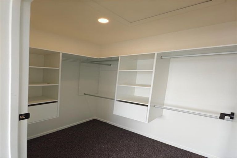 Photo of property in 13/13 Grove Lane, Pakuranga, Auckland, 2010