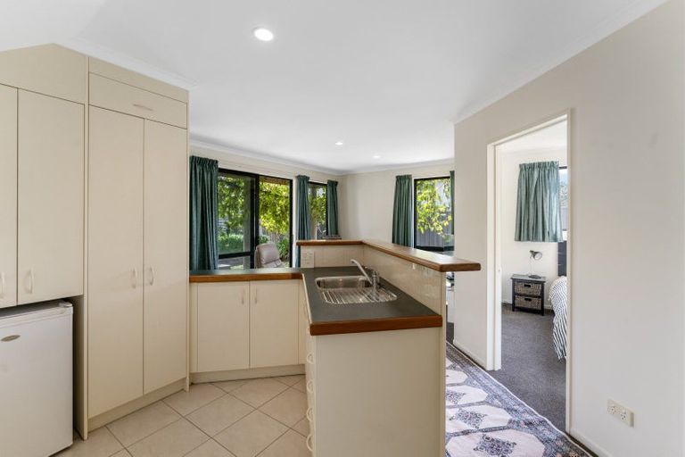 Photo of property in 54 Hawai Street, Two Mile Bay, Taupo, 3330