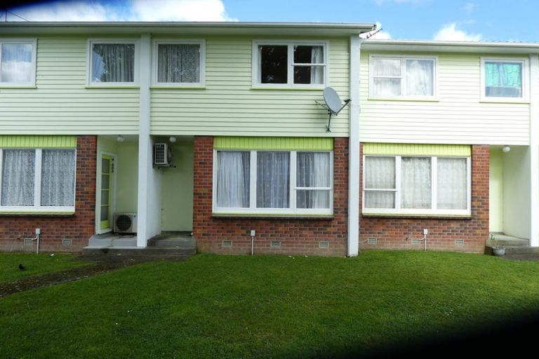 Photo of property in Padua Flats, 46b Merton Street, Trentham, Upper Hutt, 5018