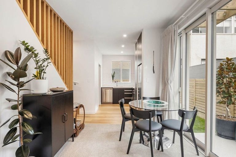 Photo of property in 14/30u Pirie Street, Mount Victoria, Wellington, 6011