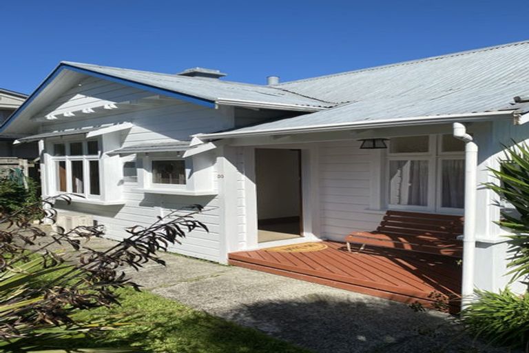 Photo of property in 30 Waimea Road, Nelson South, Nelson, 7010