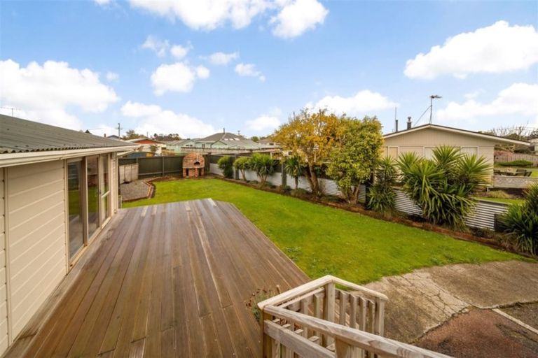 Photo of property in 4c Clive Street, Hawera, 4610